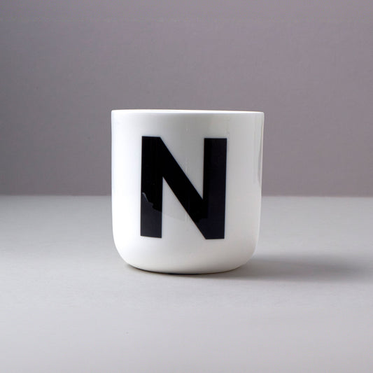 Classic letter - N (Mug)