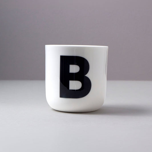 Classic letter - B (Mug)