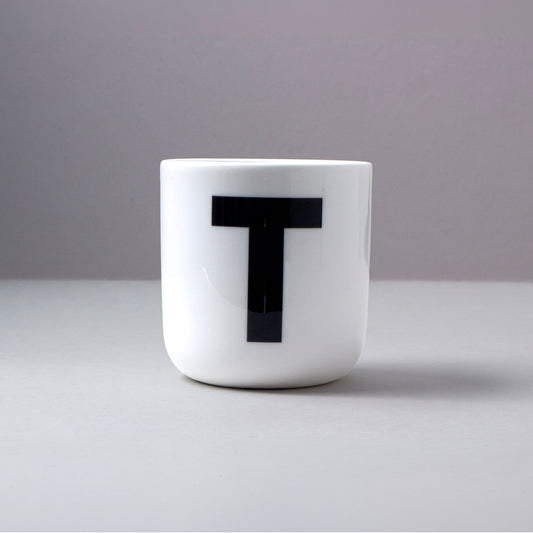 Classic letter - T (Mug)